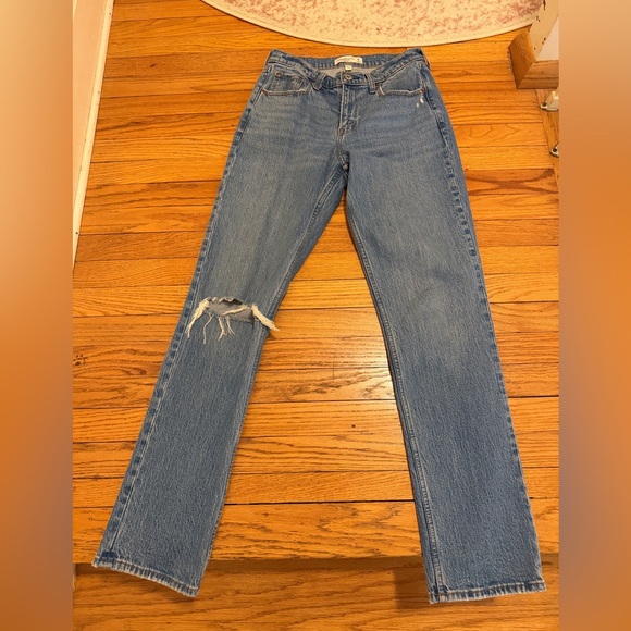 Abercrombie & Fitch Denim - Abercrombie Curve Love 90s Straight Jeans 26L Distressed Mid Rise
